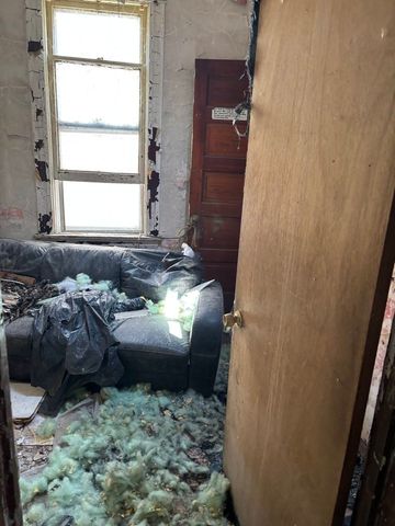 5951 S Elizabeth Street, Chicago, IL 60636