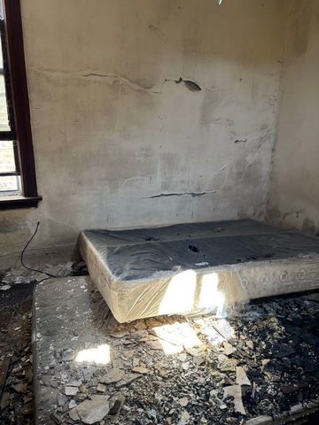 5951 S Elizabeth Street, Chicago, IL 60636