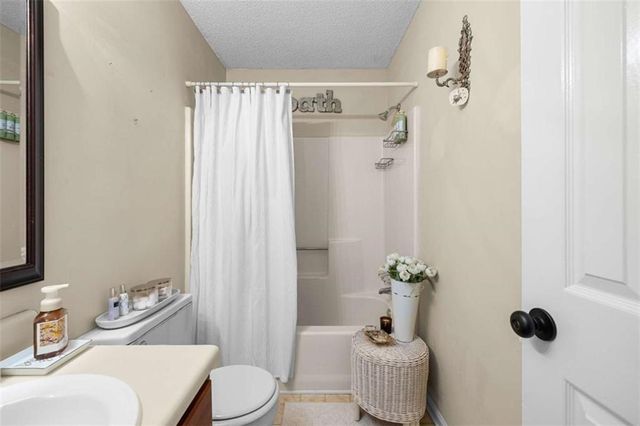 292 Foggy Bottom Drive, Carrollton, GA 30116