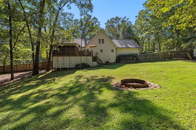 292 Foggy Bottom Drive, Carrollton, GA 30116