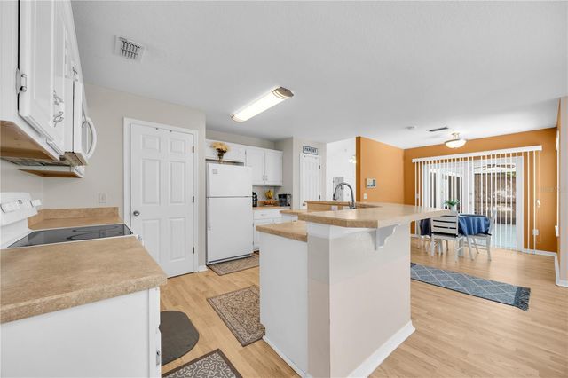 170 OAK VIEW CIRCLE, Lake Mary, FL 32746