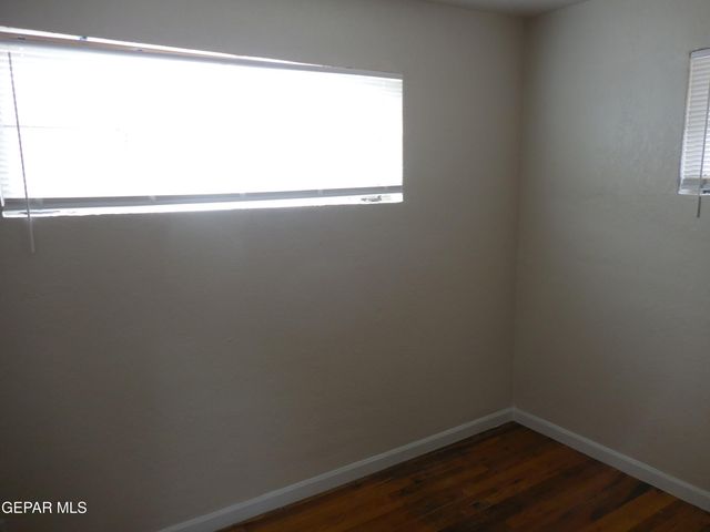 701 W Yandell Drive 12, El Paso, TX 79902