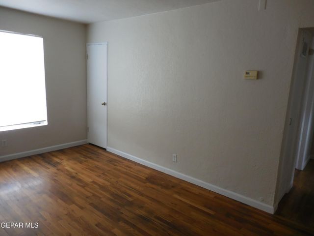 701 W Yandell Drive 12, El Paso, TX 79902
