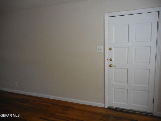 701 W Yandell Drive 12, El Paso, TX 79902