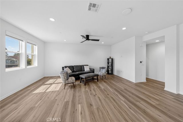 2410 E Agave Street 9, Anaheim, CA 92806