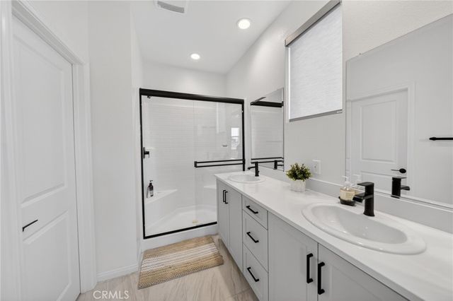 2410 E Agave Street 9, Anaheim, CA 92806