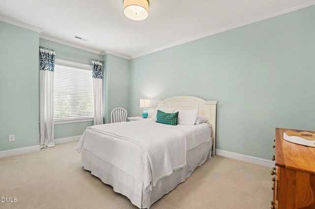 2721 Belmont View Loop, Cary, NC 27519