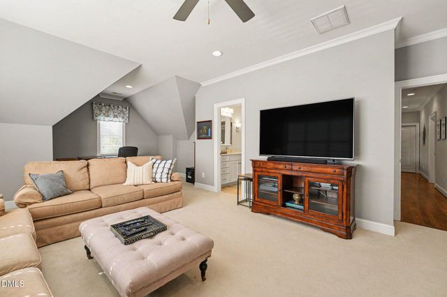 2721 Belmont View Loop, Cary, NC 27519