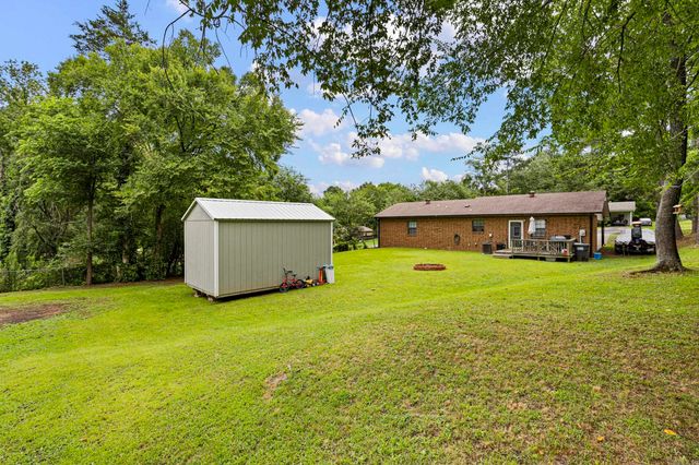 2901 N Greenwich Avenue, Russellville, AR 72802