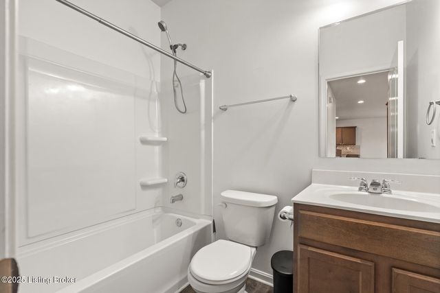 4084 Firestone Way, Shelbyville, KY 40065