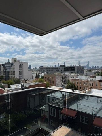 32-72 Steinway Street 5th floor, Astoria, NY 11103