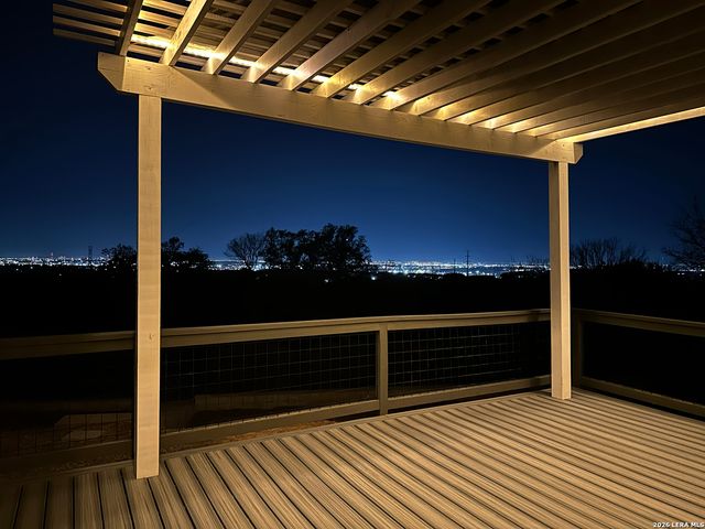 6610 E Kings Crown, San Antonio, TX 78233