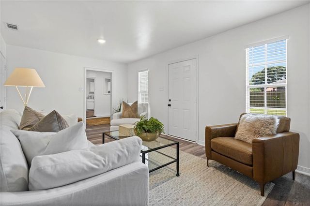4680 Clarendon Drive, Mobile, AL 36619