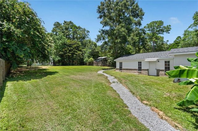 4680 Clarendon Drive, Mobile, AL 36619