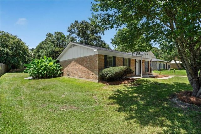 4680 Clarendon Drive, Mobile, AL 36619