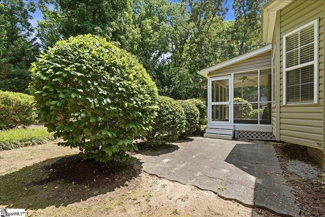 407 Roberts Road, Taylors, SC 29687