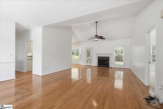 407 Roberts Road, Taylors, SC 29687