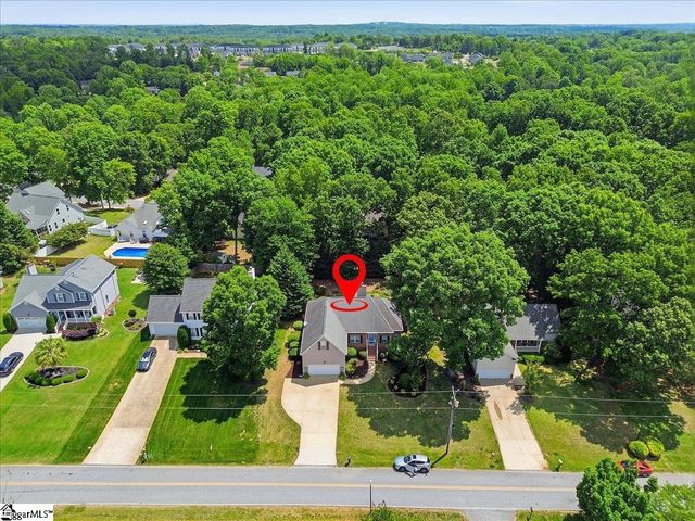 407 Roberts Road, Taylors, SC 29687