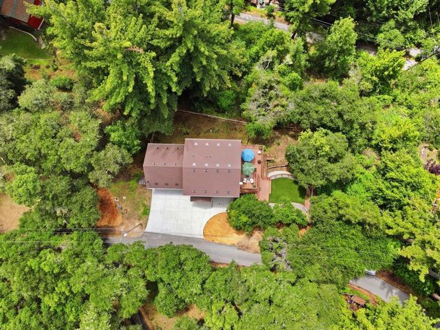10747 Lake Boulevard, Felton, CA 95018
