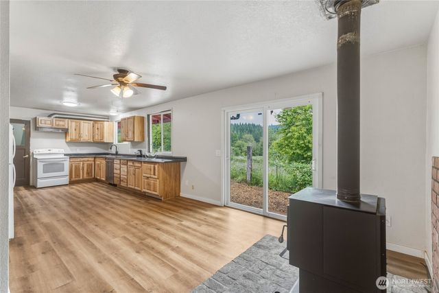 224 Brim Creek Road, Vader, WA 98593