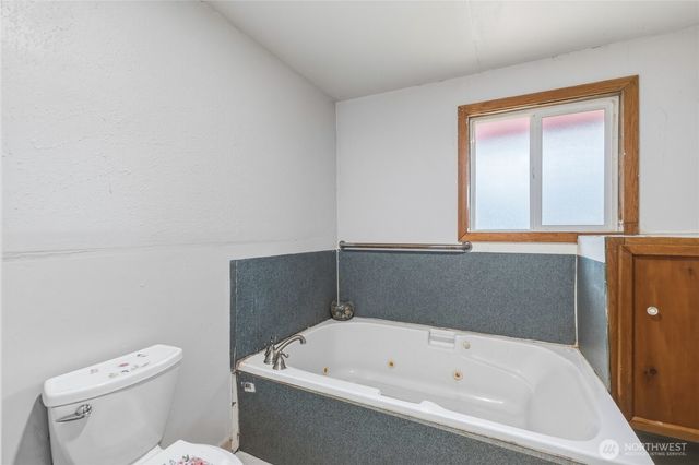 224 Brim Creek Road, Vader, WA 98593