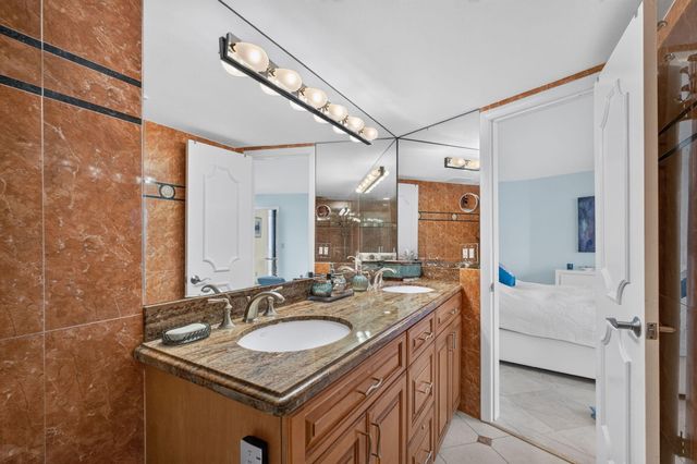 2800 N OCEAN Drive A-10D, Singer Island, FL 33404