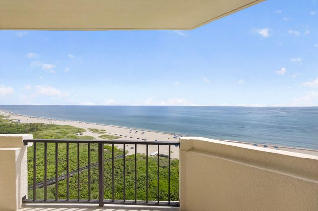 2800 N OCEAN Drive A-10D, Singer Island, FL 33404