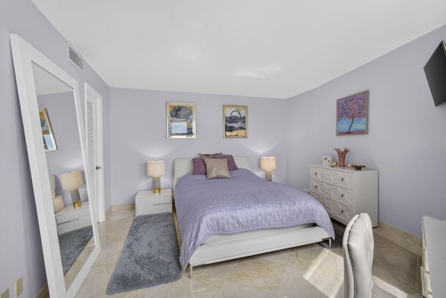 2800 N OCEAN Drive A-10D, Singer Island, FL 33404