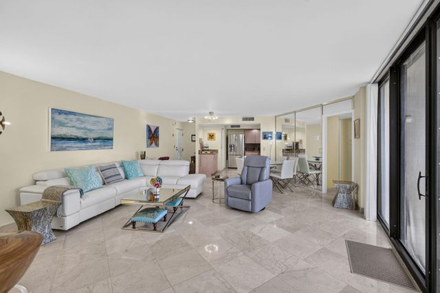 2800 N OCEAN Drive A-10D, Singer Island, FL 33404