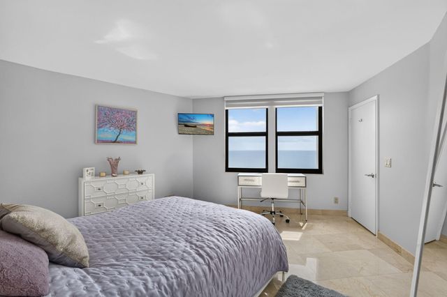 2800 N OCEAN Drive A-10D, Singer Island, FL 33404