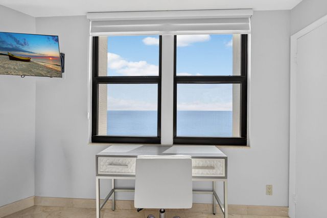 2800 N OCEAN Drive A-10D, Singer Island, FL 33404