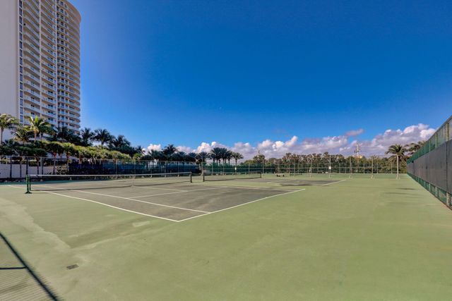2800 N OCEAN Drive A-10D, Singer Island, FL 33404