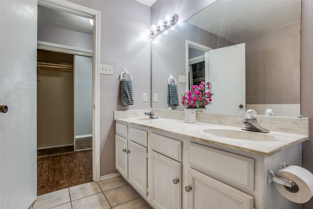 5913 Lake Hubbard Parkway 221, Garland, TX 75043