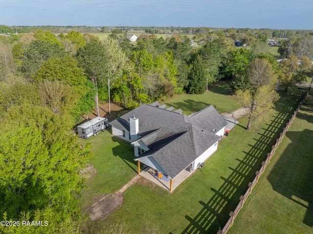 3525 W Gloria Switch Road, Church Point, LA 70525