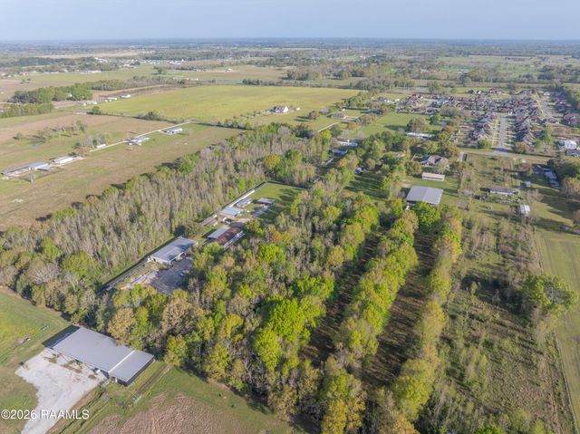 3525 W Gloria Switch Road, Church Point, LA 70525