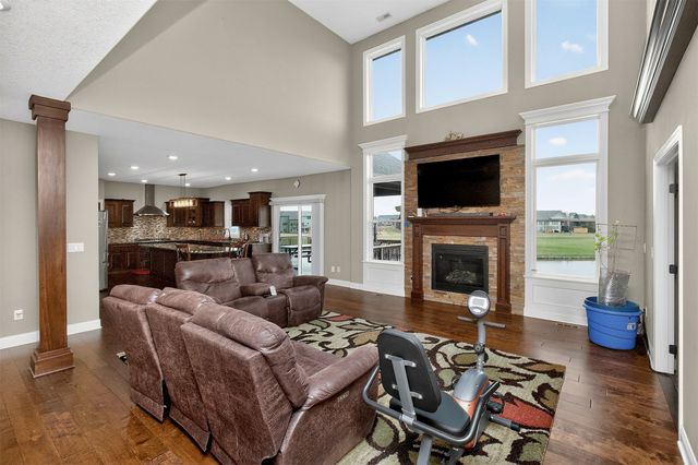 1306 NE 45th Street, Ankeny, IA 50021