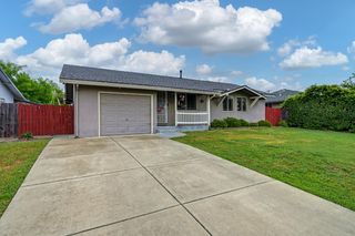 7042 Larchmont Dr, North Highlands, CA 95660