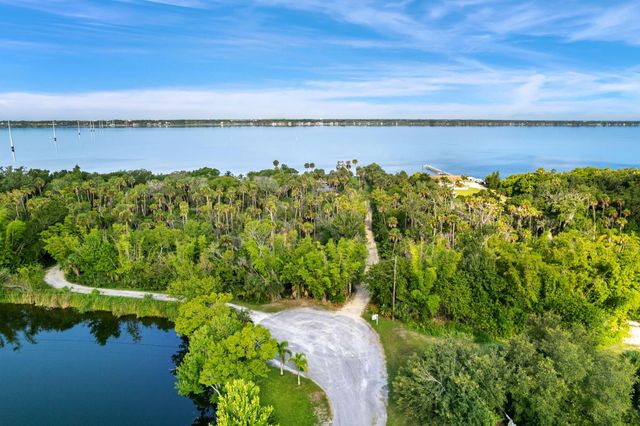 3495 Spartina Avenue, Merritt Island, FL 32953