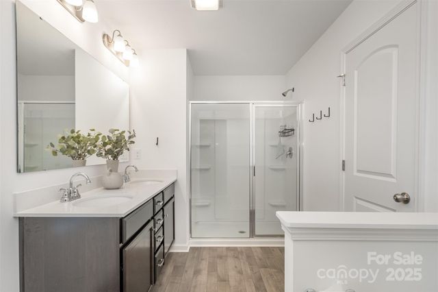 3048 Pinehills Way, Mount Holly, NC 28120