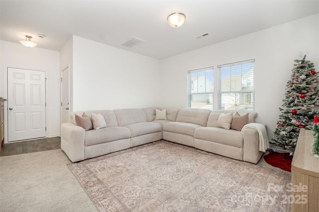 3048 Pinehills Way, Mount Holly, NC 28120