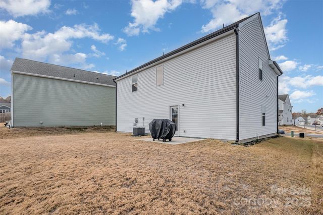 3048 Pinehills Way, Mount Holly, NC 28120