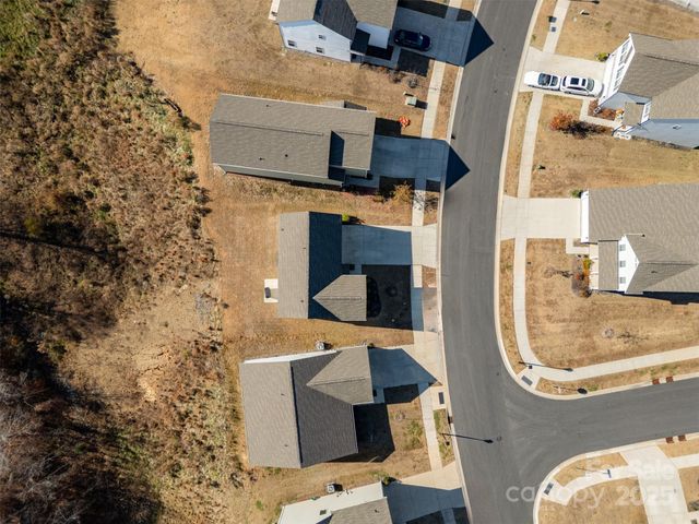 3048 Pinehills Way, Mount Holly, NC 28120