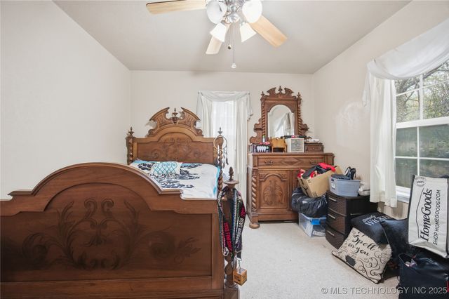 215 E Fuller Street, Tahlequah, OK 74464