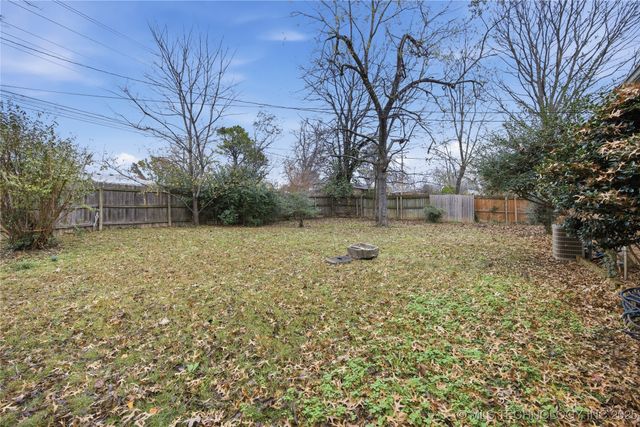 215 E Fuller Street, Tahlequah, OK 74464