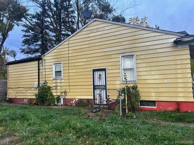 13245 Tacoma Street, Detroit, MI 48205