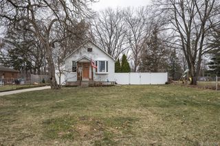 20307 Parkville Street, Livonia, MI 48152