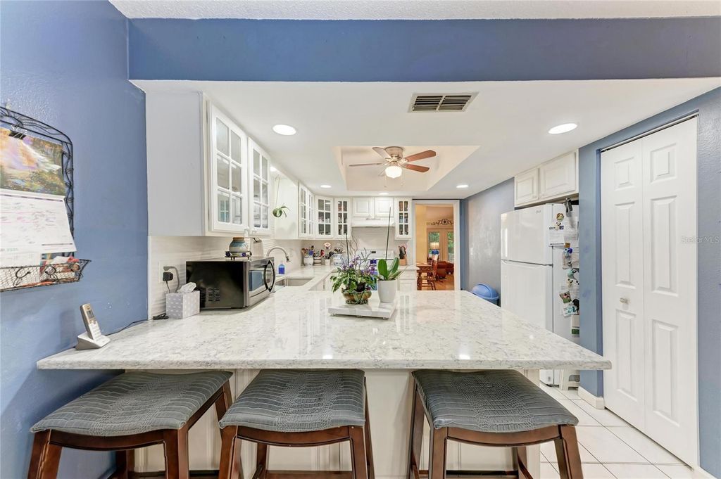 Image 15 of property listing at 6207 COURTSIDE DRIVE 23, Bradenton, FL 34210