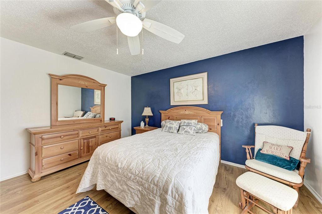 Image 37 of property listing at 6207 COURTSIDE DRIVE 23, Bradenton, FL 34210