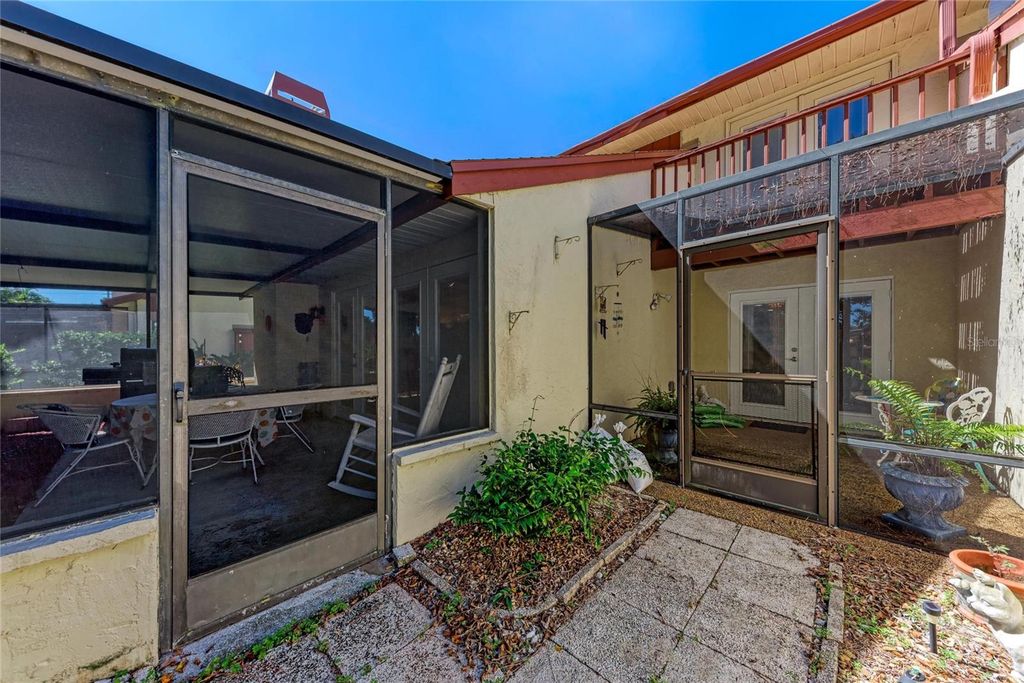 Image 41 of property listing at 6207 COURTSIDE DRIVE 23, Bradenton, FL 34210