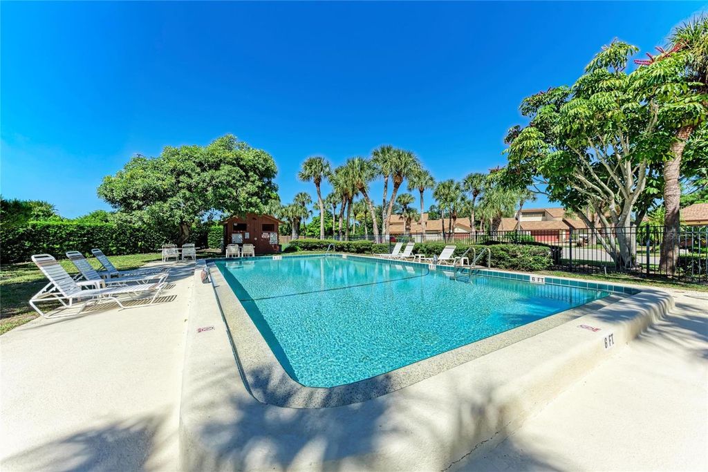Image 50 of property listing at 6207 COURTSIDE DRIVE 23, Bradenton, FL 34210